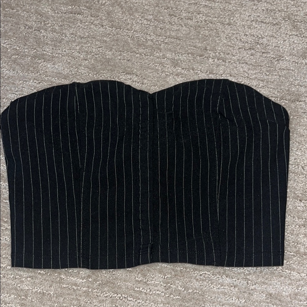 Amisu Black and White Pinstripe Strapless Top